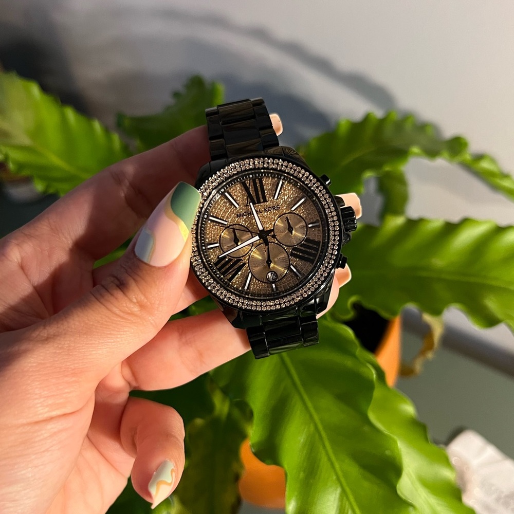 Two MK watches - Wemons